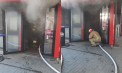 Incendiu la un local din capitală: Au intervenit 5 echipaje de pomieri, iar 30 de persoane au fost evacuate - VIDEO