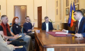 Caz fără precedent în România. Jurnaliștii Digi24, filmați de George Simion fără știrea lor: Acesta le explică pe un ton dur motivele din cauza cărora a refuzat să participe la dezbatere - VIDEO