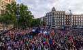 Nebunie la Barcelona după câștigarea titlului echipei favorite în LaLiga. A fost o sărbătoare uriașă pe străzile orașului, acolo unde catalanii s-au plimbat la bordul unui atutobuz decapotabil - VIDEO
