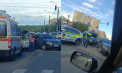 Accident în capitală: O femeie a ajuns la spital, după ce mașina în care se afla s-a ciocnit cu un alt automobil
