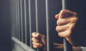 Bărbatul care și-a ucis iubita din gelozie – condamnat la 18 ani de închisoare