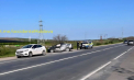 Accident la ieșirea din orașul Bălți: Un automobil a lovit o mașină de taxi. Imagini de la locul impactului - FOTO/ VIDEO