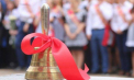 Instituțiile de învățământ general care au ales să organizeze ultimul sunet pe 30 mai au libertatea de a stabili ora desfășurării acesteia. Precizările MEC