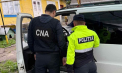 Doi funcționari de la Inspectoratul de Poliție Drochia, reținuți în dosare de corupție sistematică. CNA: „Perchezițiile continuă” - VIDEO