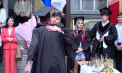 Flori, lacrimi și emoții: Ultimul sunet de clopoțel a răsunat în aproape toate școlile din capitală și din țară. Absolvenții spun că cea mai mare provocare abia urmează - VIDEO