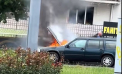 Momentul în care o mașină arde, în centrul capitalei. Ce spun pompierii - VIDEO