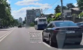 Momentul impactului de la Botanica, unde o femeie a fost lovită de troleibuz, surprins de o cameă de bord - VIDEO