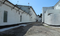 Un angajat al penitenciarul numărul 13 din capitală, de unde a evadat o deținută, a fost reținut