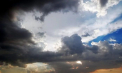 Cer înnourat și precipitații în sudul țării. Cum va fi vremea astăzi, dar și în următoarele zile. Prognoza meteo