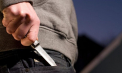Un bărbat - reținut, după ce a atacat cu un cuțit o persoană la terasa unui bar, la Bălți