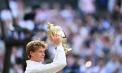 Jannik Sinner și-a luat revanșa cu Alcaraz și a devenit primul italian care triumfă la Wimbledon
