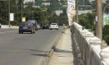 Reacția primăriei capitalei, după ce o placă de beton a căzut de pe podul situat pe strada Ismail, chiar în fața unui automobil: „Proiectul se află la expertizare”