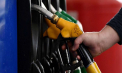 Săptămâna începe cu noi scumpiri la carburanți.Cât vor achita șoferii pentru benzină și motorină. Noile prețuri stabilite de ANRE - FOTO