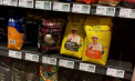 În Germania, cafeaua a ajuns sub cheie: Furturile frecvente obligă supermarketurile să o securizeze - VIDEO