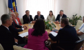 Cu lumânări aprinse și camerele după el: Dodon s-a filmat la catedrală, înainte de a depune actele pentru înregistrarea Blocului Electoral Patriotic al Socialiștilor, Inima și Viitorul Moldovei - VIDEO