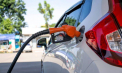 Benzina se scumpește, iar motorina se ieftinește. Noile prețuri stabilite de ANRE pentru carburanți - FOTO