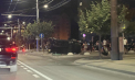 Accident nocturn în capitală: Patru persoane, printre care și doi copii, transportate la spital și o mașină răsturnată, după ce a fost lovită de un alt automobil - VIDEO