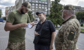 Cum încearcă Ucraina să rezolve o problemă delicată, speculată din plin de propaganda rusă: Camere video corporale