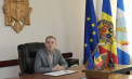 „Dormeam și s-a auzit o explozie puternică.” Primarul din Stăuceni vine cu detalii și povestește ce s-a întâmplat în noaptea când o persoană necunoscută a aruncat un explozibil în curtea sa - VIDEO