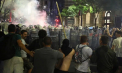 Protestele în Serbia continuă: Birourile partidului de guvernământ au fost incendiate - VIDEO