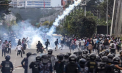 Proteste violente în Nepal după ce autoritățile au blocat rețelele sociale. 19 morți și peste 100 de răniți