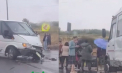 Accident la Peresecina. Un microbuz s-a lovit un autobuz de rută. Imagini de la locul impactului - VIDEO
