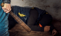 Doi bărbați din capitală - trimiși în judecată pentru șantaj, tâlhărie și huliganism agravat: Au intrat în casa unei persoane și au amenințat-o cu moartea pentru 500 de euro