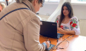 În 30 de secții de votare din țară și din străinătate alegătorii vor semna în lista electorală folosind tableta digitală. Anunțul CEC