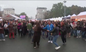 Chișinăul a vibrat pe ritmuri autentice: Mii de oameni au sărbătorit Ziua Națională a Vinului cu hore, vin și un concert de neuitat în inima capitalei - VIDEO