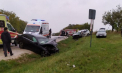 Accident grav la Glodeni: Două mașini, făcute zob într-o curbă: Un bărbat a murit, alte șase persoane, inclusiv trei copii, transportați la spital - VIDEO 