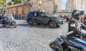 Papa Leon, vizită de stat cu convoi oficial la doi pași de Vatican. Primit cu fast într-un loc cu o puternică încărcătură istorică - VIDEO