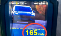 Vitezoman, la volanul unui Porsche. Un șofer, prins cu 165 kilometri pe oră