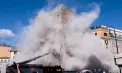 Un muncitor român, prins sub dărâmăturile unui turn medieval, a murit la spital - VIDEO