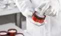Mai multe produse cosmetice rusești, retrase de pe piața din Republica Moldova din cauza substanțelor periculoase