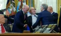  Un director executiv a leșinat în Biroul Oval, în timpul unei conferințe de presă despre medicamente. Cum a reacționat Trump - VIDEO 