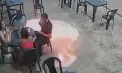 Momentul în care un bărbat aprinde o țigară la o benzinărie din Brazilia și provoacă o explozie uriașă - VIDEO
