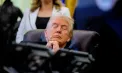 Imagini cu Donald Trump aparent adormit în Biroul Oval devin virale, stârnind reacții amestecate în mediul politic și pe rețelele sociale - VIDEO
