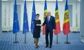 Comisarul europeană pentru Extindere, la întrevedere cu prim-ministrul și viceprim-ministrul pentru Integrare Europeană: S-a discutat despre reformele necesare pentru aderarea Moldovei la UE - FOTO