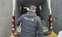 Grup specializat în comercializarea ilegală a alcoolului etilic destructurat la Orhei. Doi bărbați și trei femei vizate. Imagini din timpul perchezițiilor  - VIDEO 