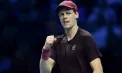 Principalul rival a lui Alcaraz, Jannik Sinner, e la un pas de a-și apăra trofeul de la Turneul Campionilor. Italianul l-a învins din nou pe Alex De Minaur și s-a calificat în marea finală - VIDEO