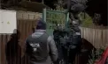 Peste 50 de percheziții în dosarul privind pregătirea unor destabilizări în Republica Moldova: carduri bancare rusești, telefoane, muniții, pașapoarte și valută străină, ridicate de anchetatori – VIDEO