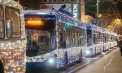 Atmosferă magică pe străzile capitalei: 80 de troleibuze decorate cu luminițe vor circula în perioada sărbătorilor de iarnă - FOTO