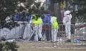 Doliu național în Australia după atacul terorist din Sydney: 16 morți și zeci de răniți, după ce un tată și fiul său au tras în mulțimea adunată la sărbătoarea de Hanuka - VIDEO