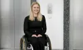 Premieră mondială. O femeie în scaun cu rotile a zburat în spațiu 10 minute la bordul rachetei lui Jeff Bezos - VIDEO
