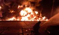 Atac masiv cu drone asupra regiunii Odesa: peste 120.000 de familii fără curent electric și incendii în portul Iujnîi unde 30 de containere cu făină și ulei vegetal au ars - VIDEO