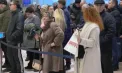 După ani de dor, acasă de Revelion: moldovenii din diasporă revin la Chișinău pentru sărbători, iar aeroportul se umple de emoții și zâmbete - VIDEO