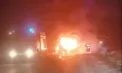 Accident grav la Sipoteni. O mașină a luat foc, după ce s-a lovit de un tractor care circula fără iluminare corespunzătoare - VIDEO