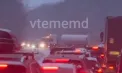 Zăpada paralizează traficul din capitală: un TIR a rămas blocat pe o stradă și a provocat ambuteiaje și nervi în rândul șoferilor - VIDEO