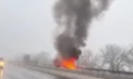 Flăcări și fumul dens: Două mașini au luat foc în urma unor accidente în Chișinău și Anenii Noi. Autoritățile investighează circumstanțele - VIDEO