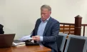 Judecata în cazul fostului primar Nicanor Ciochină, acuzat că a lovit mortal un copil, este suspendată până în februarie după ce acesta primește dreptul de a sesiza CC. Ce spune avocatul părții vătămate - VIDEO
